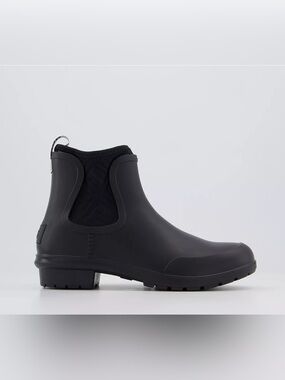BRAND NEW UGG Chevonne Welly Chelsea Boots Black